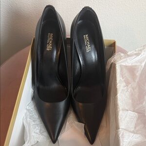 Michael Kors Classic Black Heels